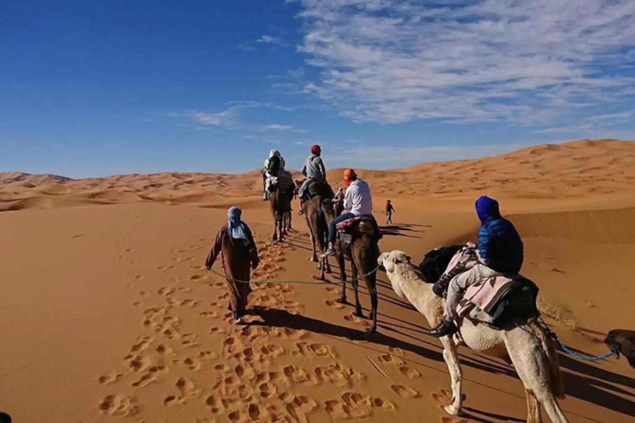 Camp Sahara Dunes Hotel M'Hamid El Ghizlane Exterior foto
